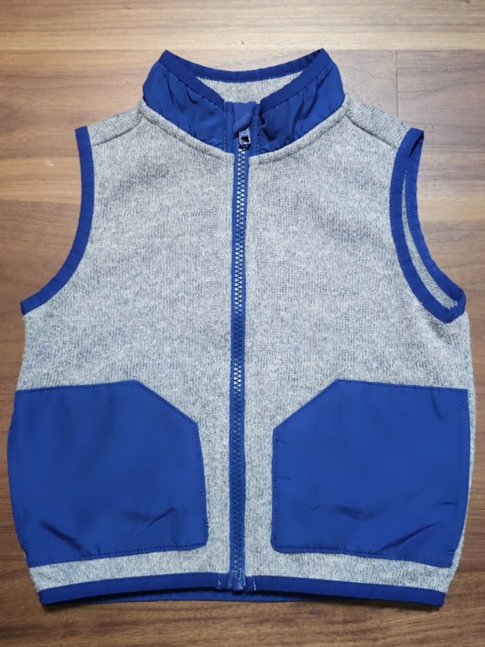 Janie and Jack Boys 2T Gray Sweater Fleece Zip Vest NWOT